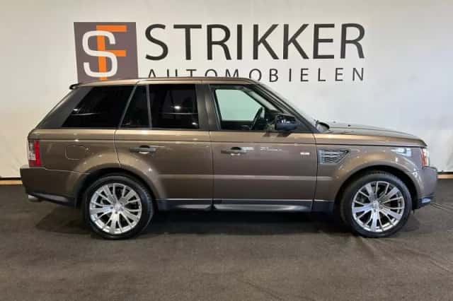 Land Rover Range Rover Sport (2010) thumbnail 6