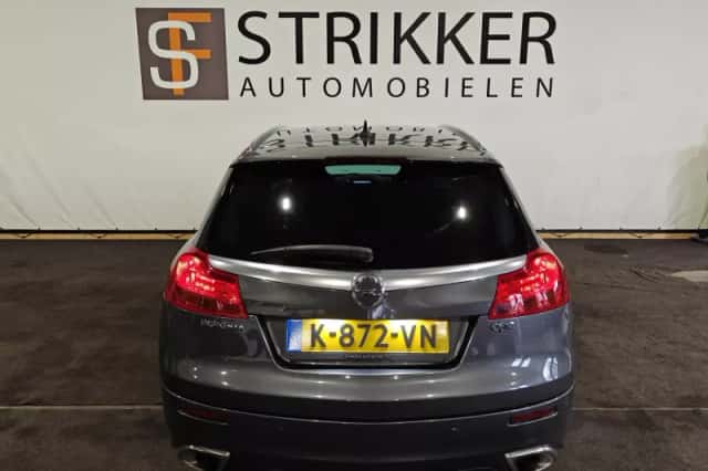 Opel Insignia (2011) thumbnail 6