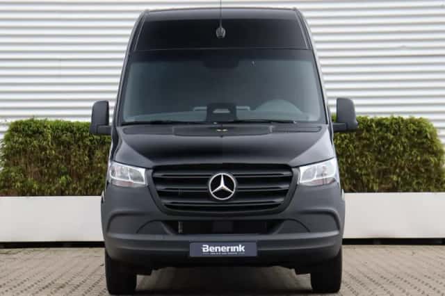 Mercedes-Benz Sprinter (2024) thumbnail 6