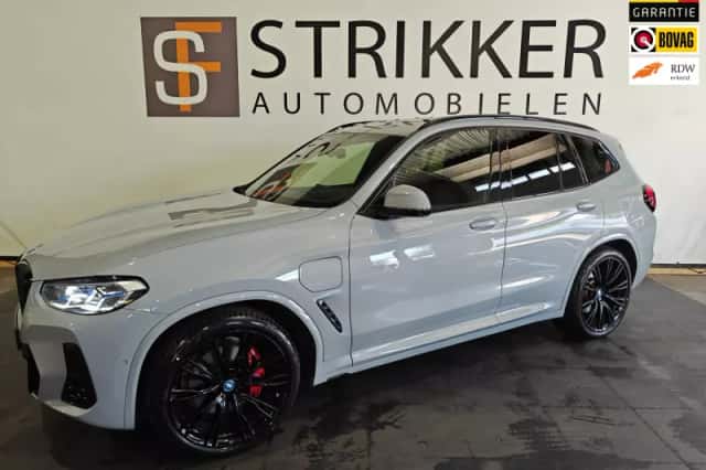 BMW X3 (2022) thumbnail 1