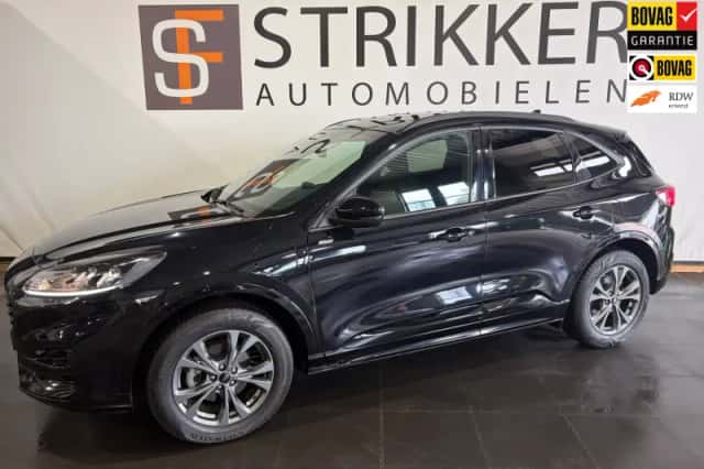 Ford Kuga (2023) thumbnail 1