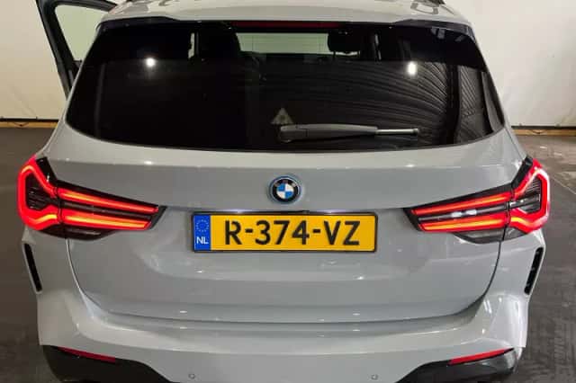 BMW X3 (2022) thumbnail 5
