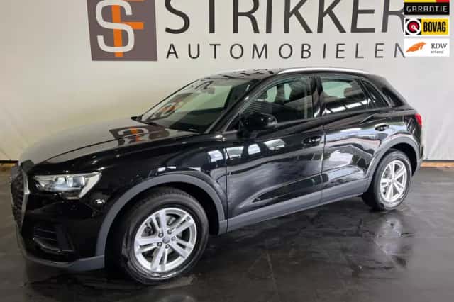 Audi Q3 (2019) thumbnail 1