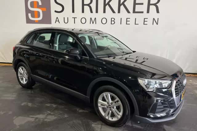 Audi Q3 (2019) thumbnail 5