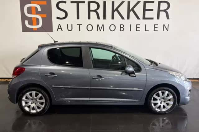 Peugeot 207 (2011) thumbnail 5