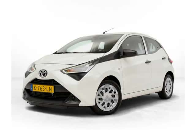 Toyota Aygo (2020) thumbnail 1