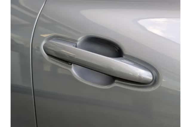 Toyota Highlander (2021) thumbnail 5