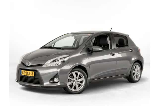 Toyota Yaris (2013) thumbnail 1