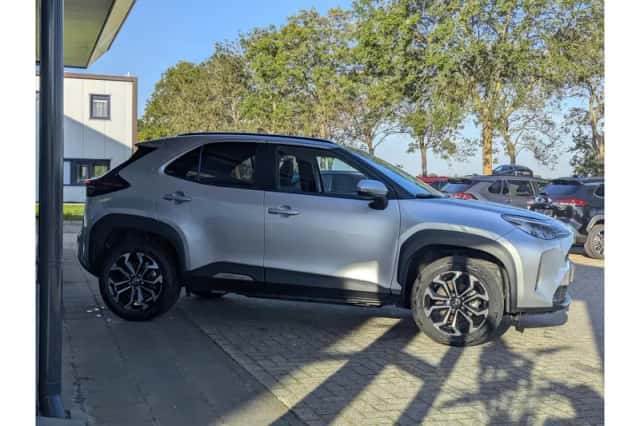 Toyota Yaris Cross (2025) thumbnail 4