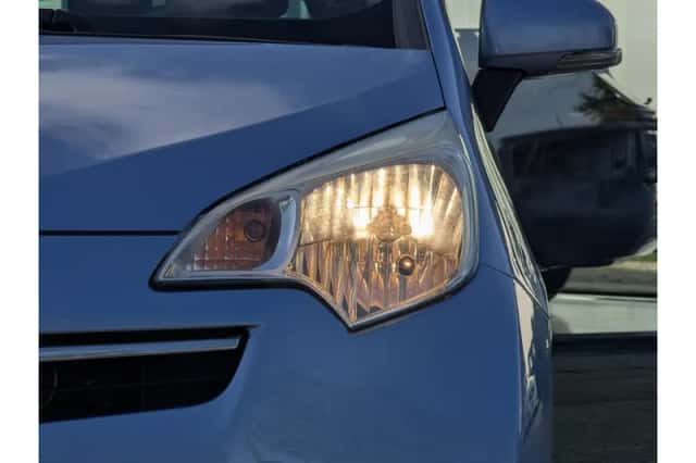 Toyota Verso S (2012) thumbnail 6