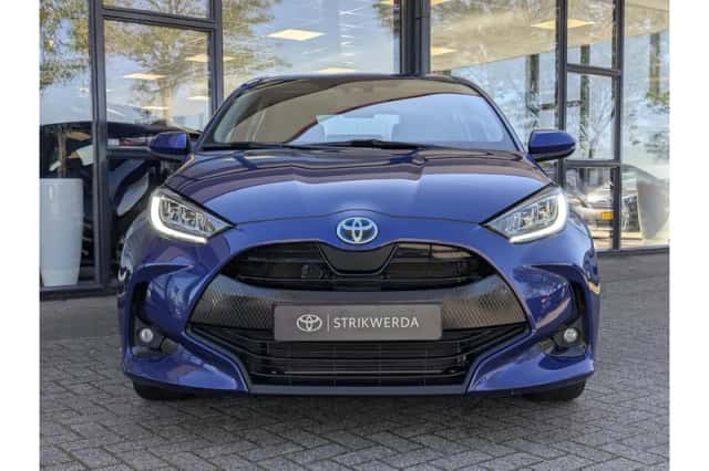 Toyota Yaris (2023) thumbnail 5