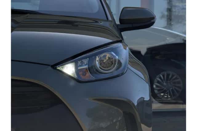 Toyota Yaris (2024) thumbnail 6