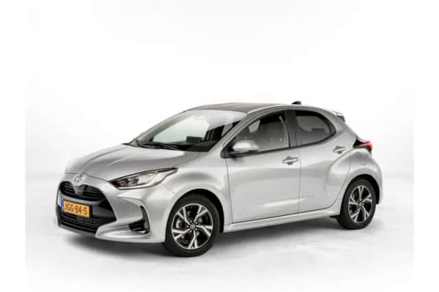 Toyota Yaris (2025) thumbnail 1