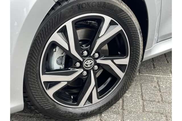 Toyota Yaris (2025) thumbnail 5