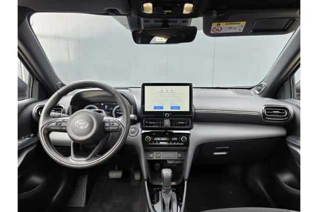 Toyota Yaris Cross (2026) thumbnail 2