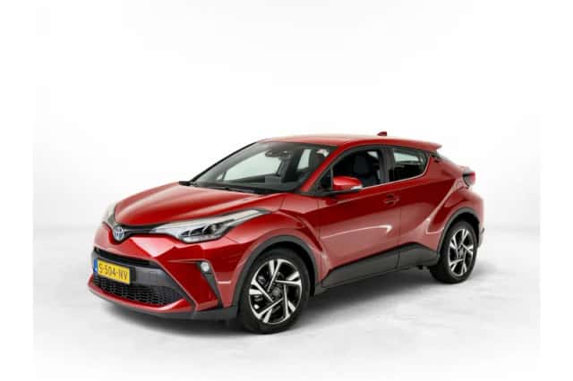 Toyota C-HR (2023) thumbnail 1