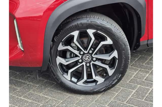 Toyota Yaris Cross (2024) thumbnail 6