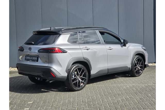 Toyota Corolla Cross (2026) thumbnail 3