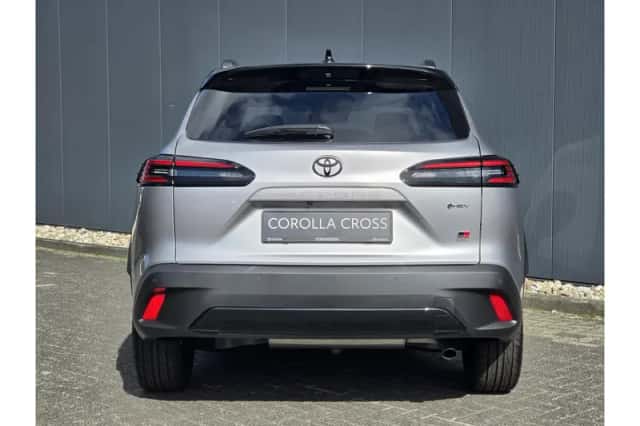 Toyota Corolla Cross (2026) thumbnail 4
