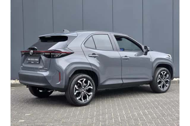 Toyota Yaris Cross (2026) thumbnail 3