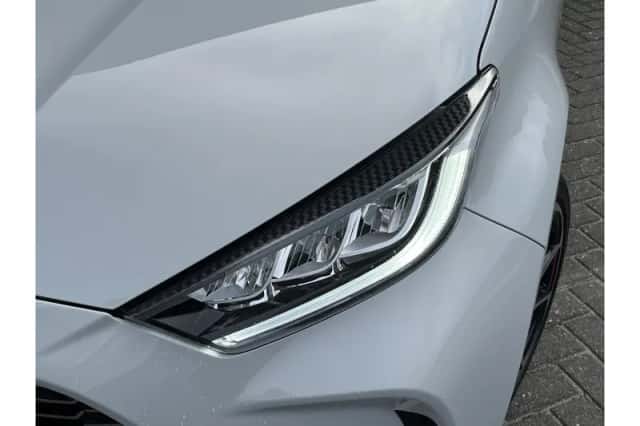 Toyota Yaris (2024) thumbnail 4
