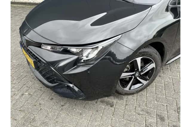 Toyota Corolla (2023) thumbnail 5