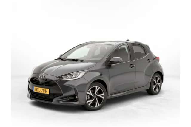 Toyota Yaris (2025) thumbnail 1