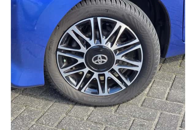 Toyota Aygo (2019) thumbnail 5