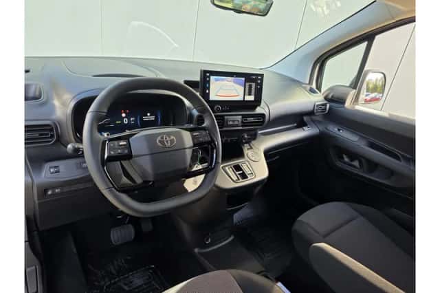 Toyota ProAce City (2026) thumbnail 2