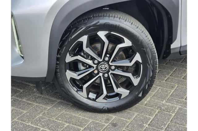 Toyota Yaris Cross (2025) thumbnail 6