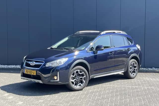 Subaru XV (2017) thumbnail 4