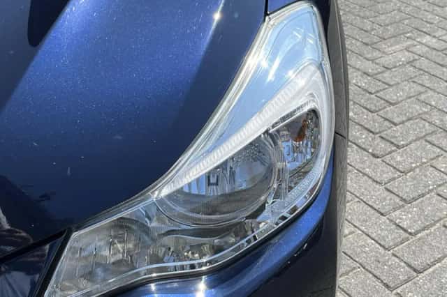 Subaru XV (2017) thumbnail 5