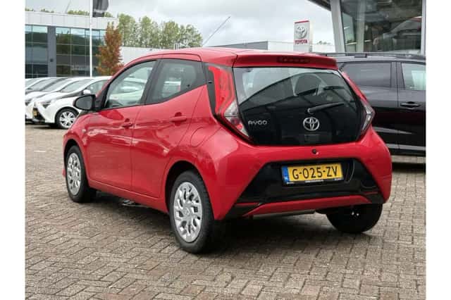 Toyota Aygo (2019) thumbnail 4