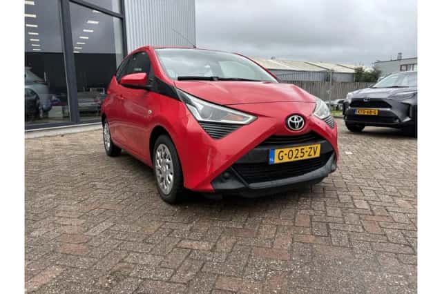 Toyota Aygo (2019) thumbnail 6