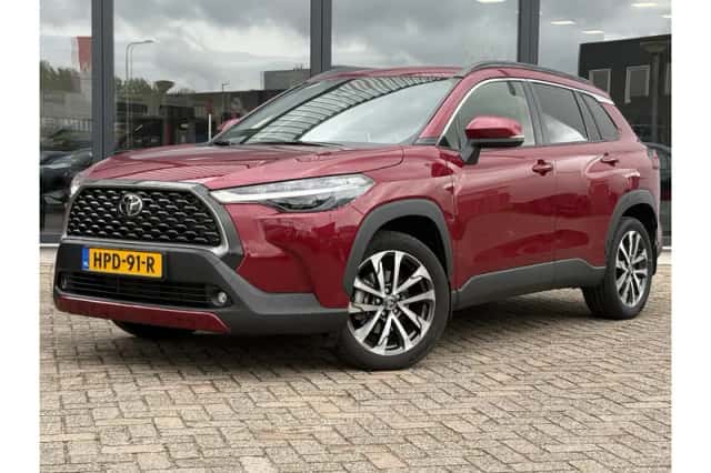 Toyota Corolla Cross (2025) thumbnail 1