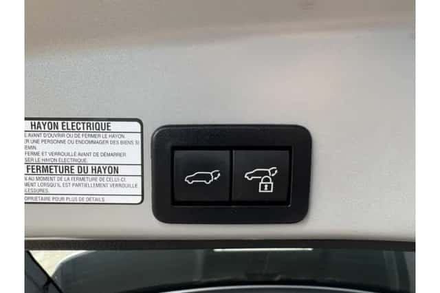 Toyota Yaris Cross (2023) thumbnail 1