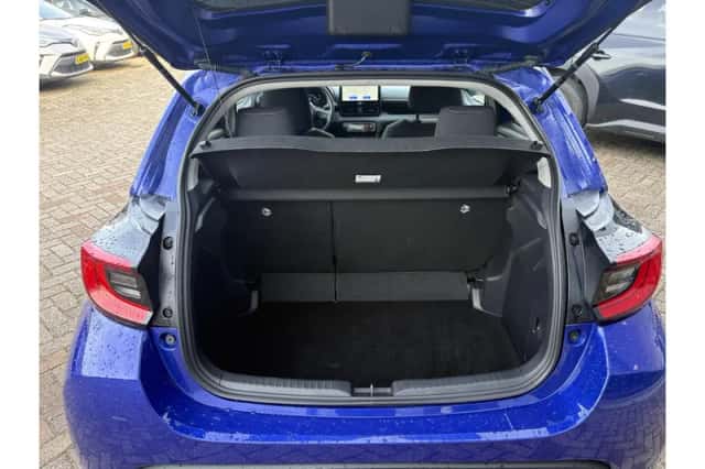 Toyota Yaris (2025) thumbnail 6