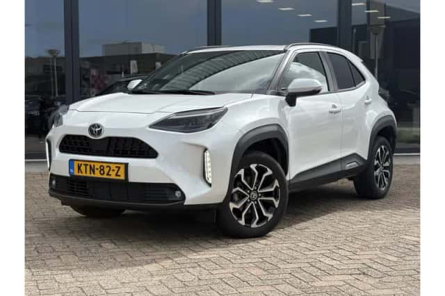 Toyota Yaris Cross (2025) thumbnail 1