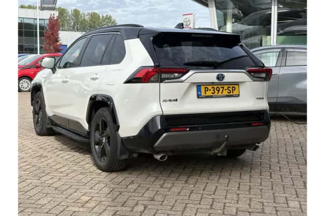 Toyota RAV4 (2019) thumbnail 4