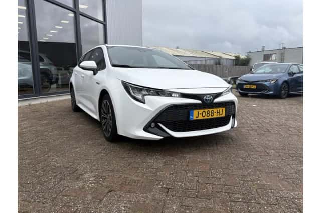 Toyota Corolla (2020) thumbnail 6