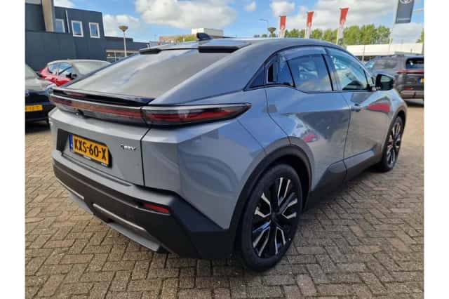 Toyota C-HR+ (2026) thumbnail 5