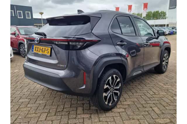 Toyota Yaris Cross (2022) thumbnail 5