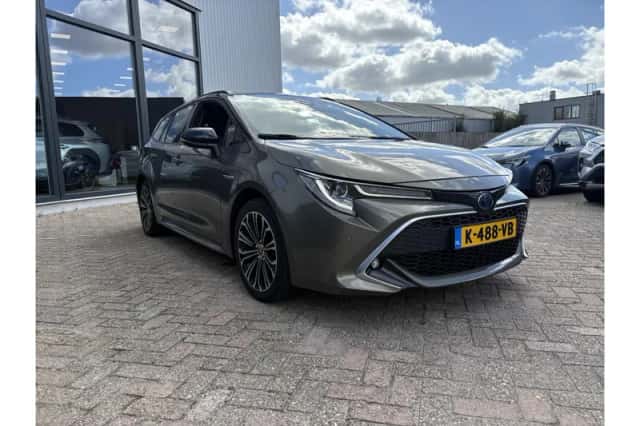 Toyota Corolla (2021) thumbnail 6