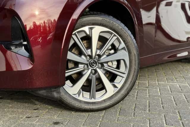 Mazda CX-80 (2025) thumbnail 4
