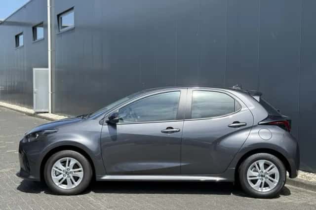 Mazda 2 Hybrid (2025) thumbnail 3