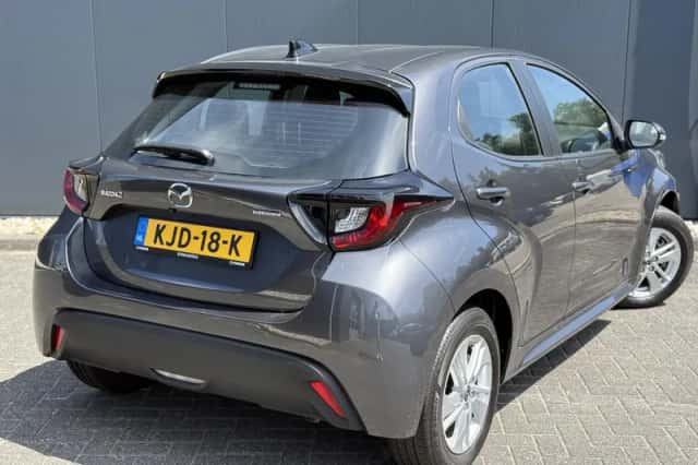 Mazda 2 Hybrid (2025) thumbnail 4