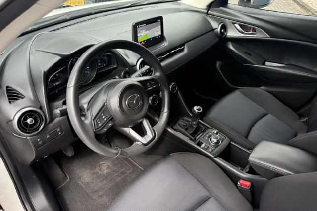 Mazda CX-3 (2019) thumbnail 2
