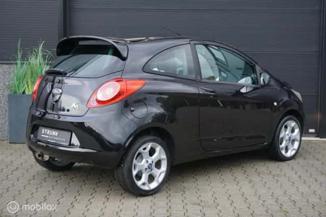 Ford Ka (2010) thumbnail 5
