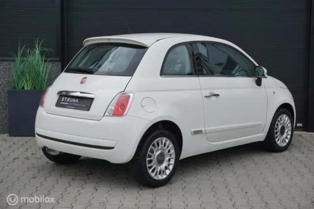 Fiat 500 (2009) thumbnail 5