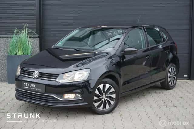 Volkswagen Polo (2017) thumbnail 1